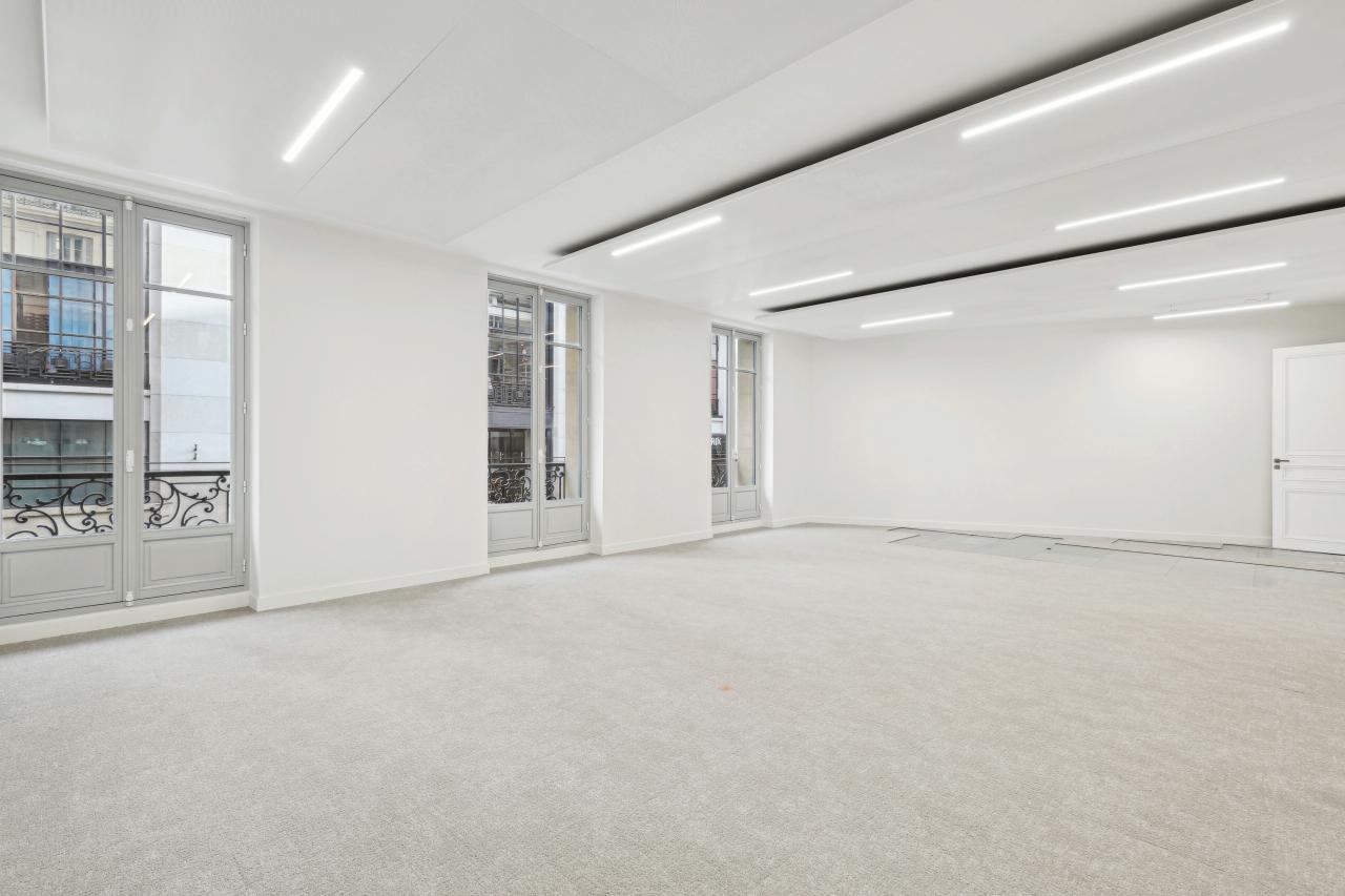 Bureau Paris 375m² Location bureau Paris OLBUR2529404 2